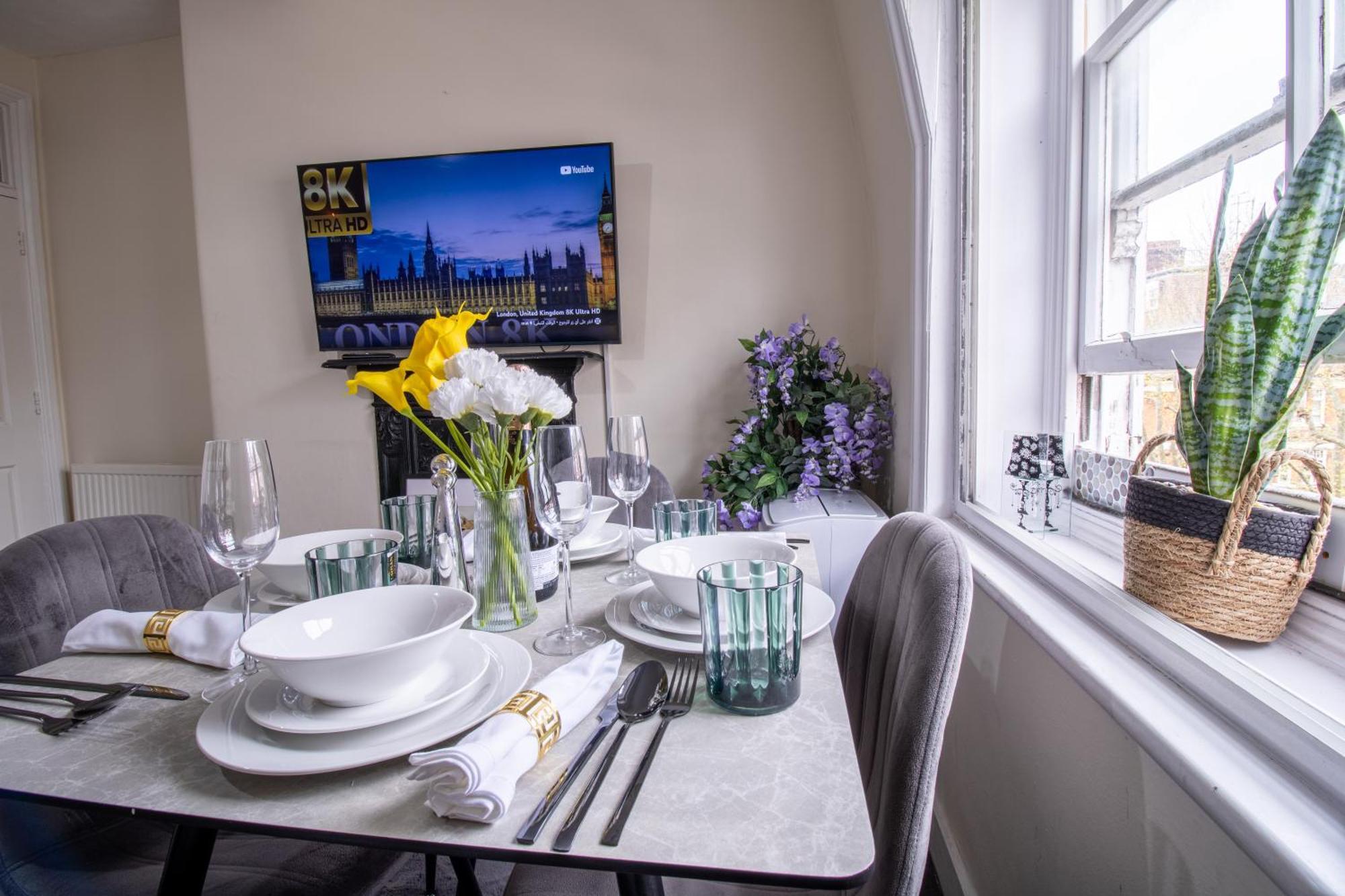 Cosy 2-Bedroom Apartment In Mayfair 8Cb - 4Th Floor No Elevator London Exterior photo